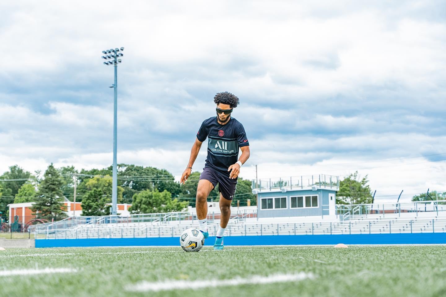 Soccer athlete training visual performance